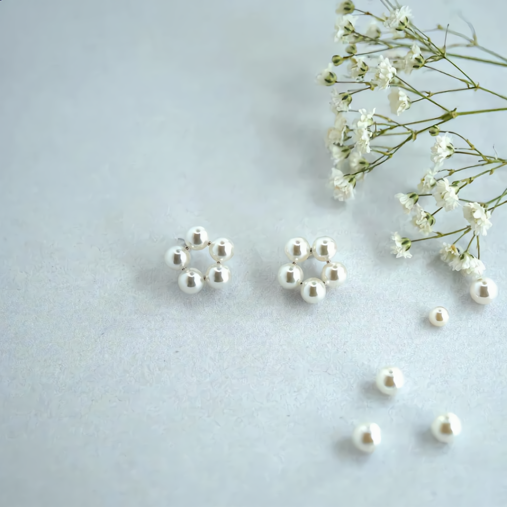 Pearl Blossom Studs : YUFSER228