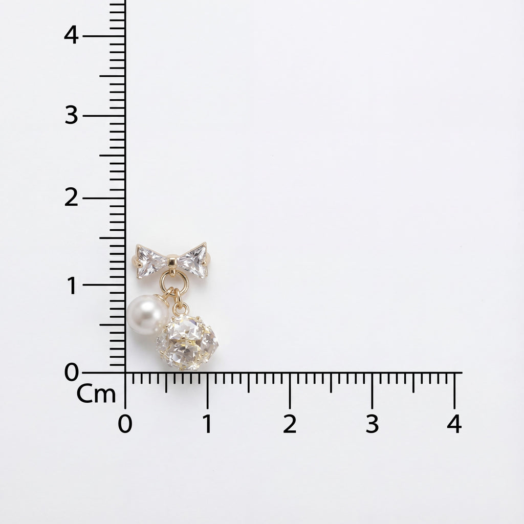 Korean Gilded Pearl Bow Stud Earrings.