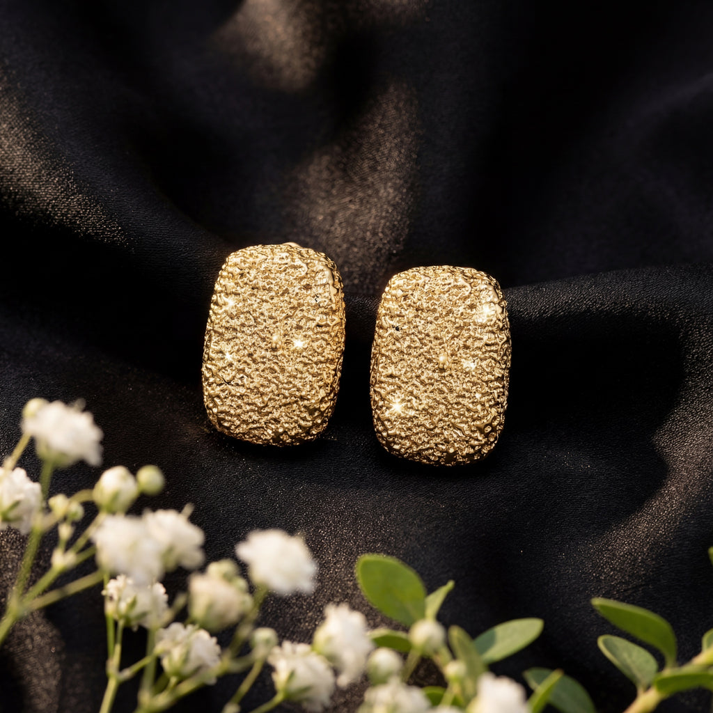 Korean Gilded Rectangular Studs : YUFSER261