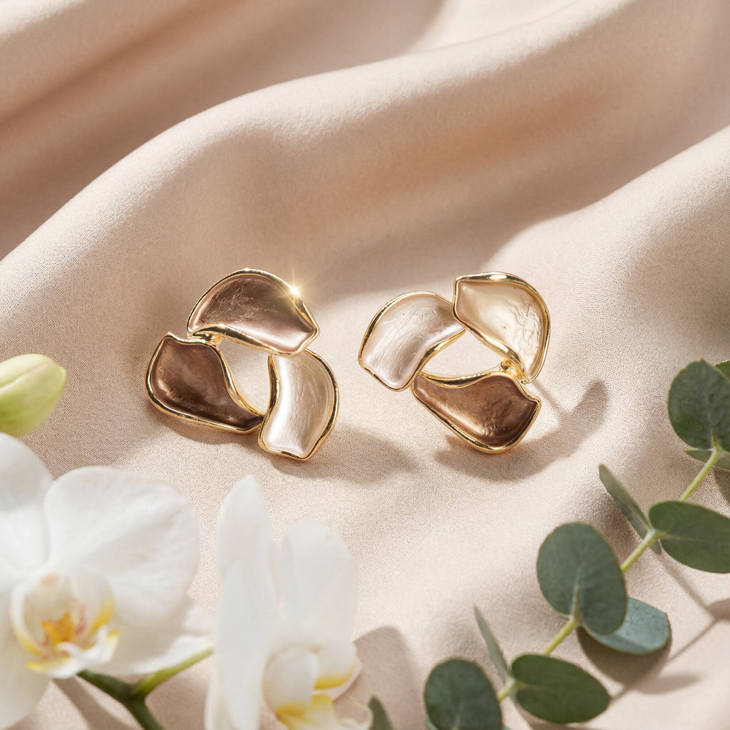 The Modern Retro Trio