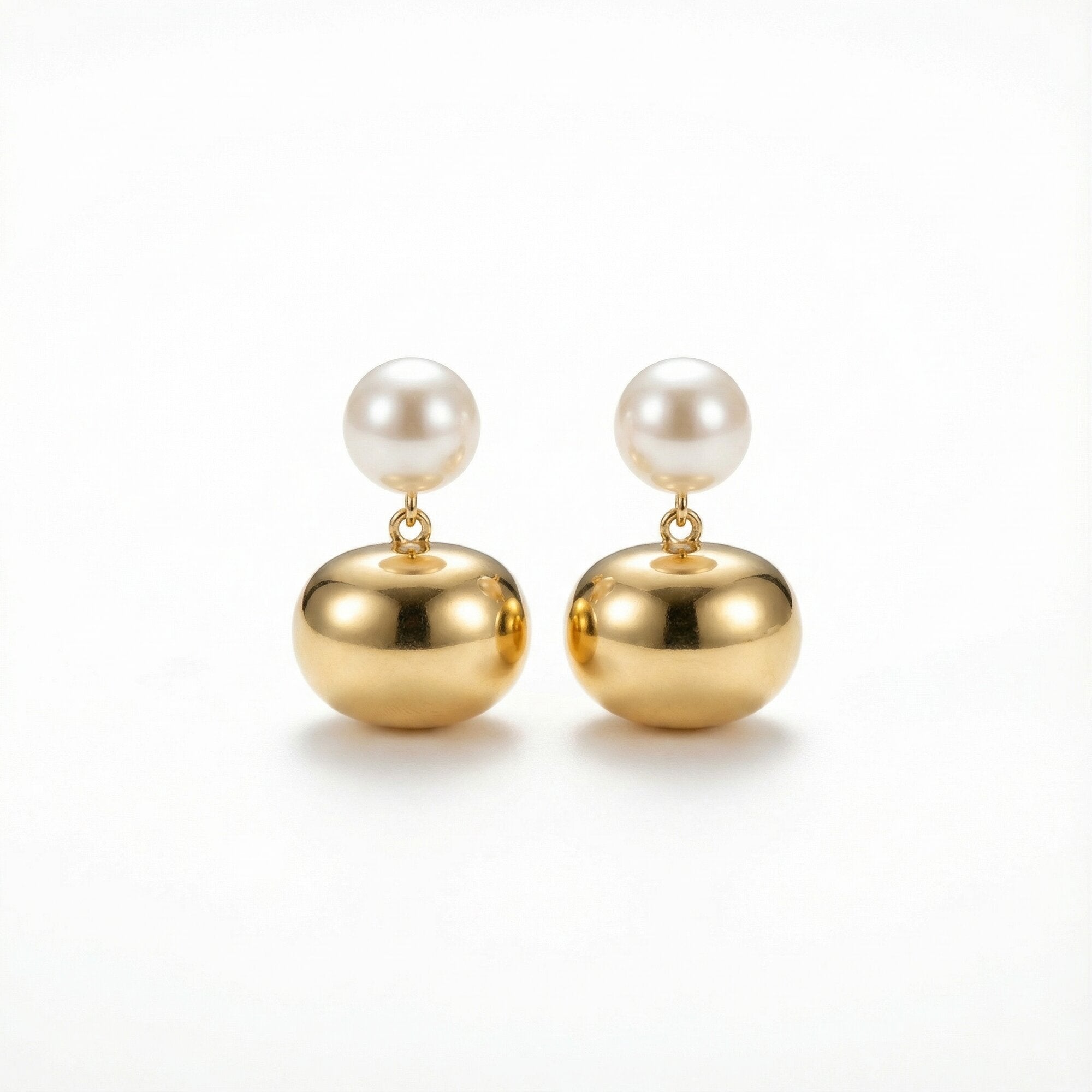 Pearl studs with Dome drop