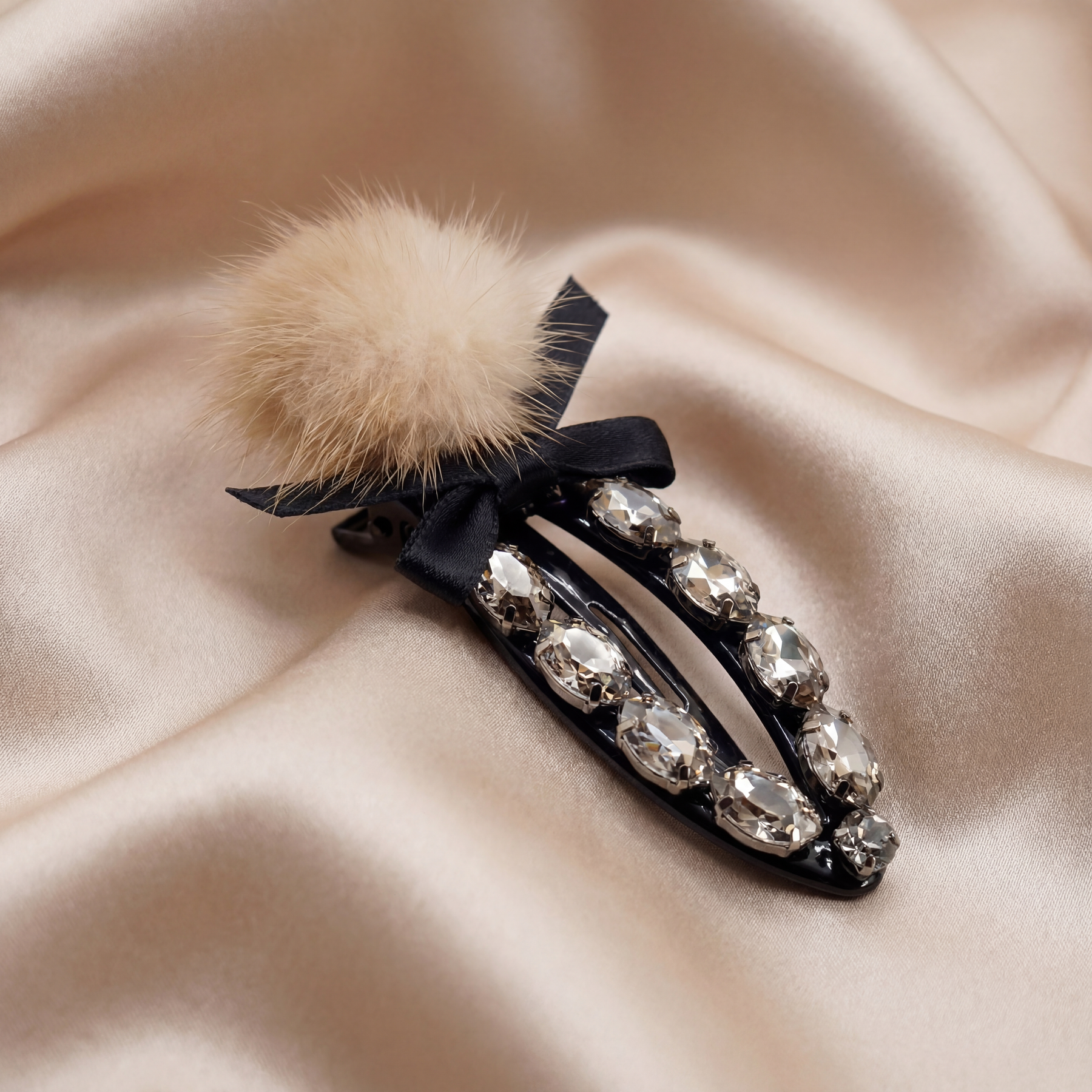 Sparkle Pom Pom Hair clip