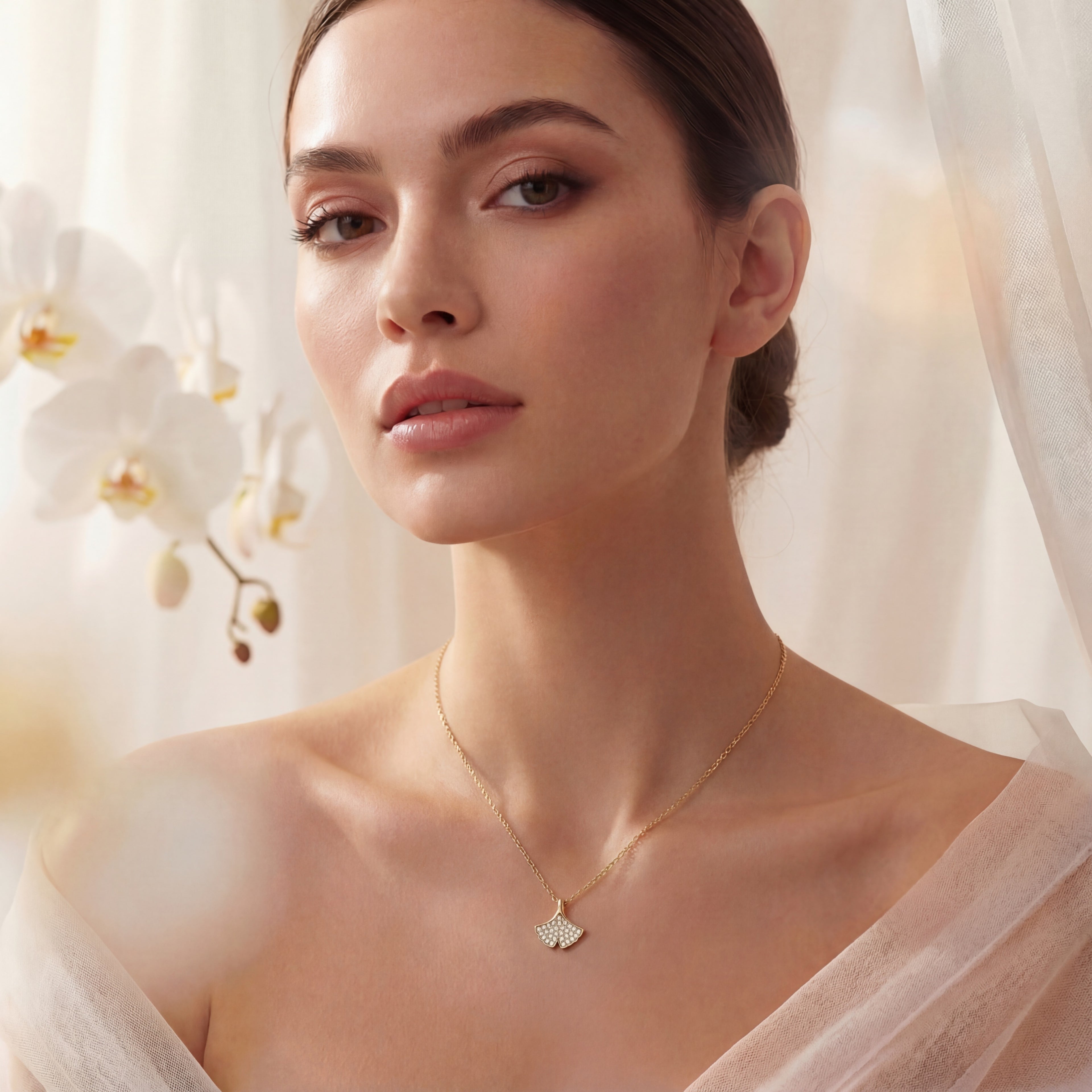 Korean Gilded Ginkgo Pavé Necklace : YUFSNL220