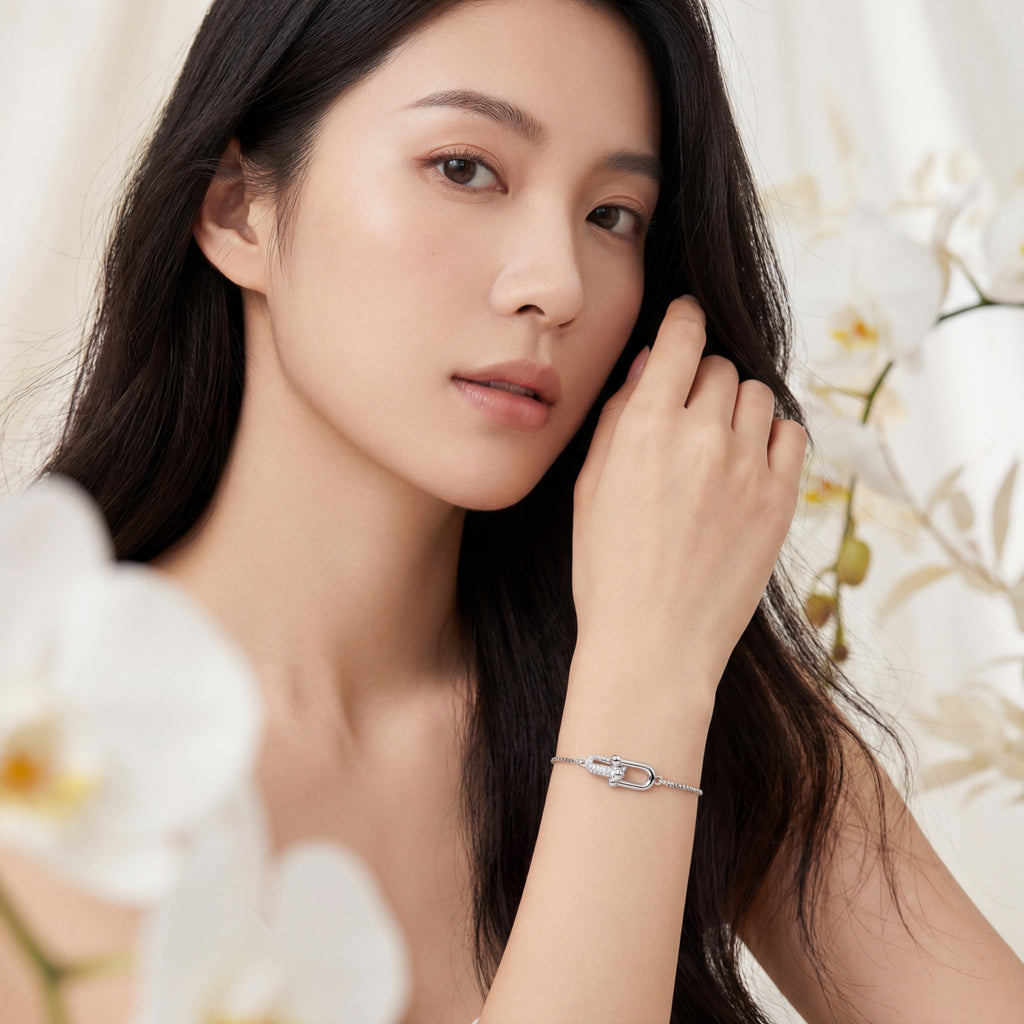 Korean Pavé Link Hardware Bolo Bracelet : YUFSBR210