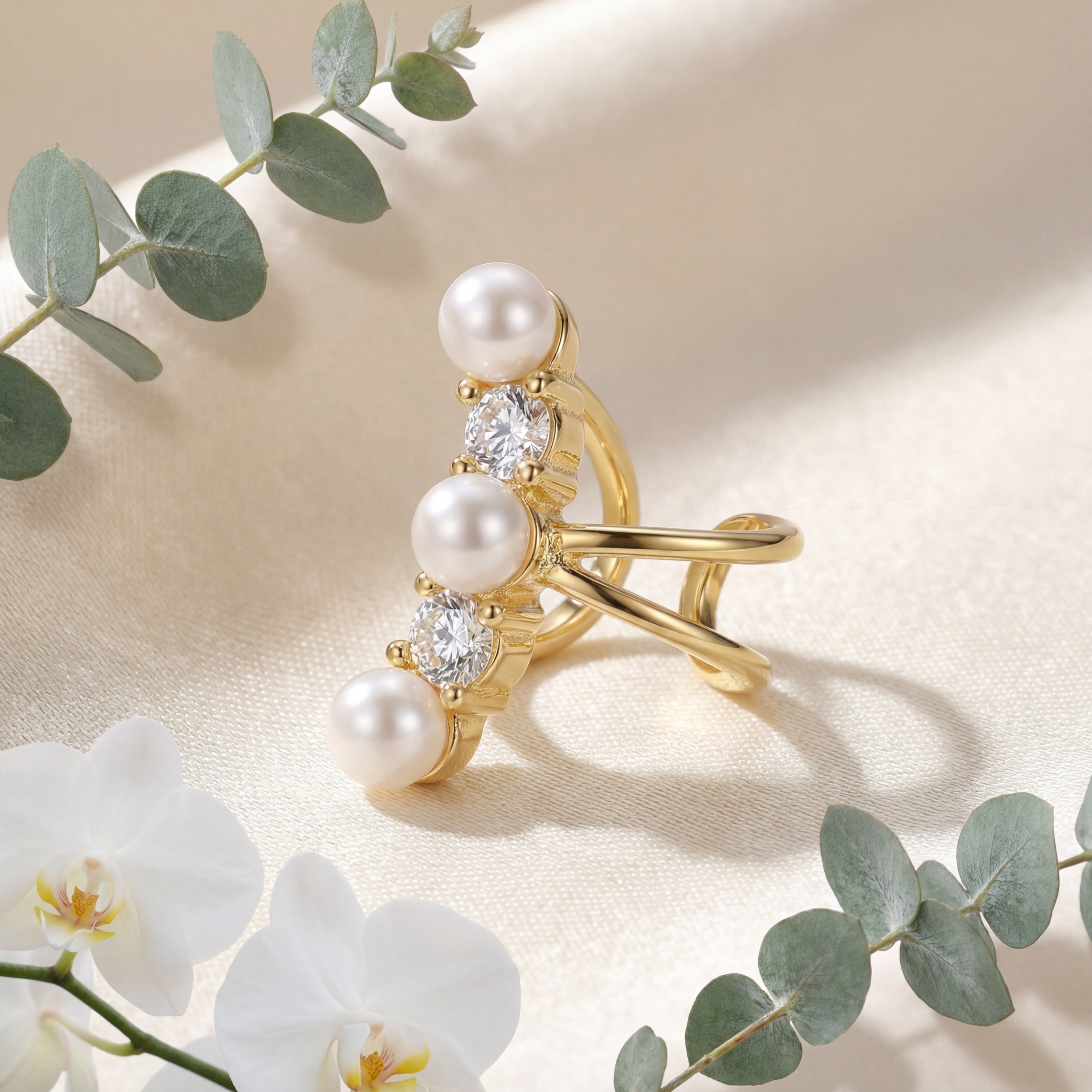Korean Luminous Pearl & Pavé Orbital Ear Cuff : YUFSER017-YG