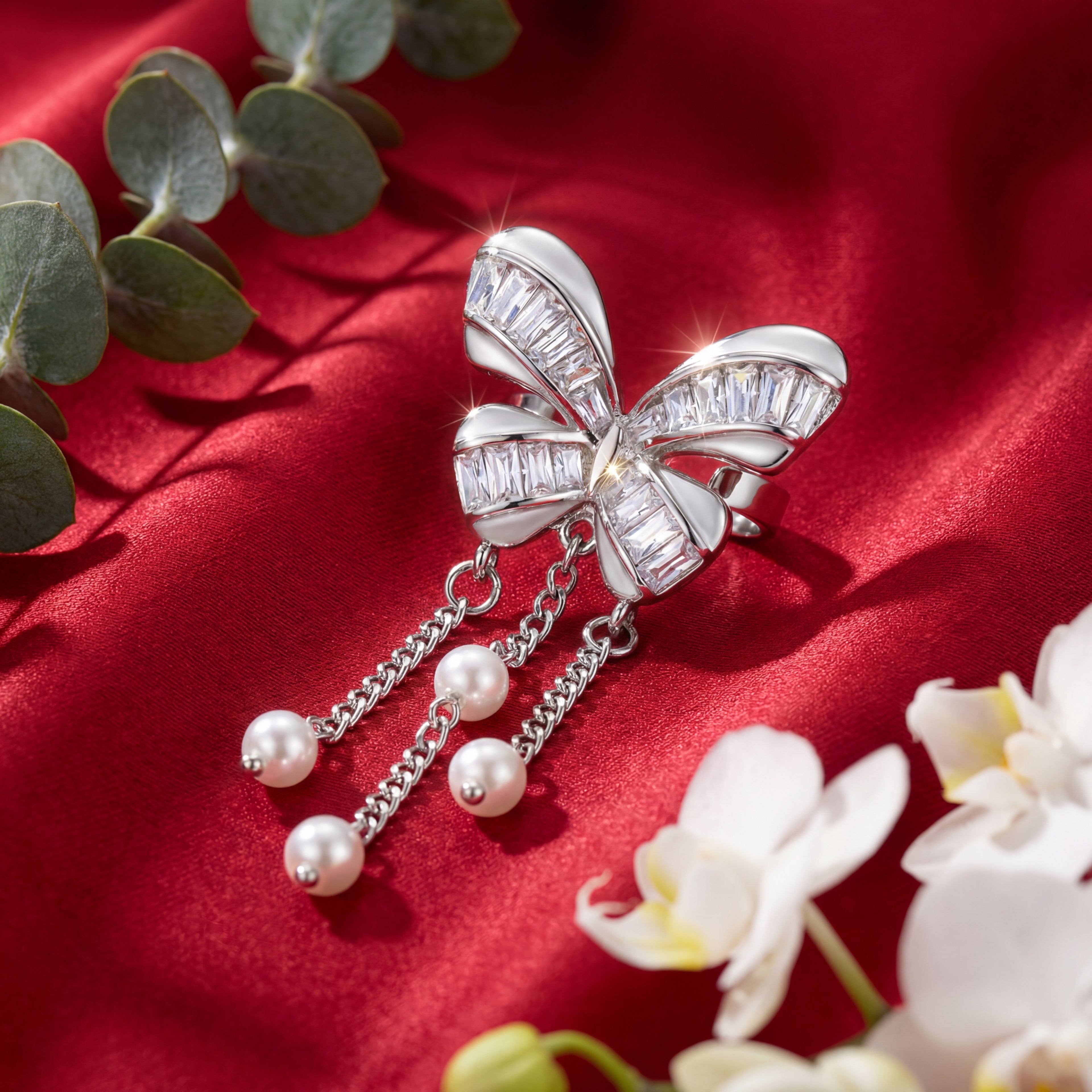 Korean Baguette Butterfly Tassel Cuff : YUFSER381